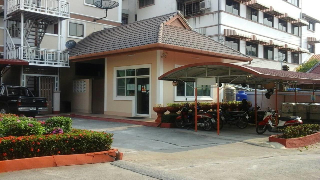 Apartamento Baan Aranya Chiang Mai Exterior foto